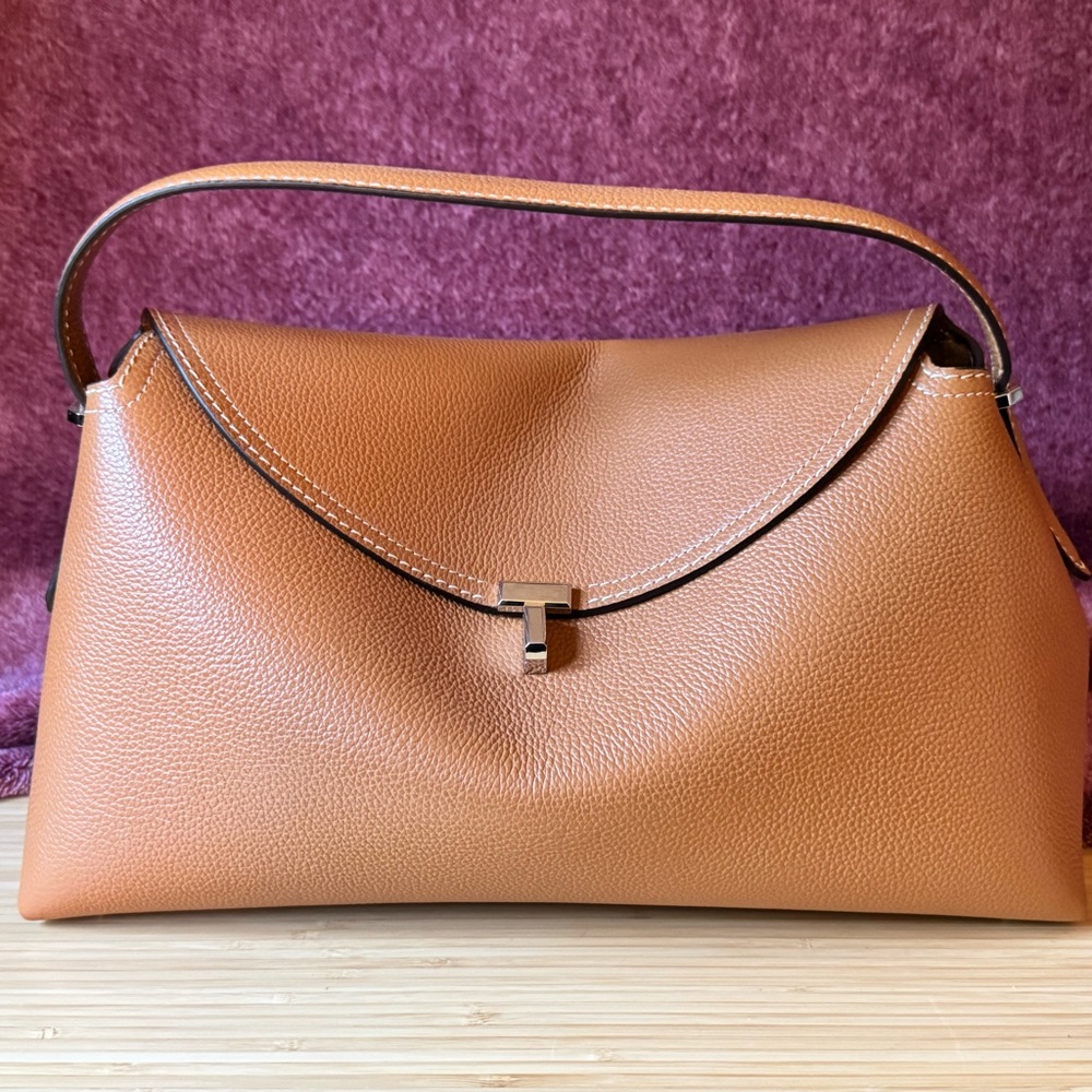 Toteme Tan Leather Shoulder Bag